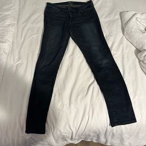 Abercrombie Dark Wash Skinny Jean Size 29
